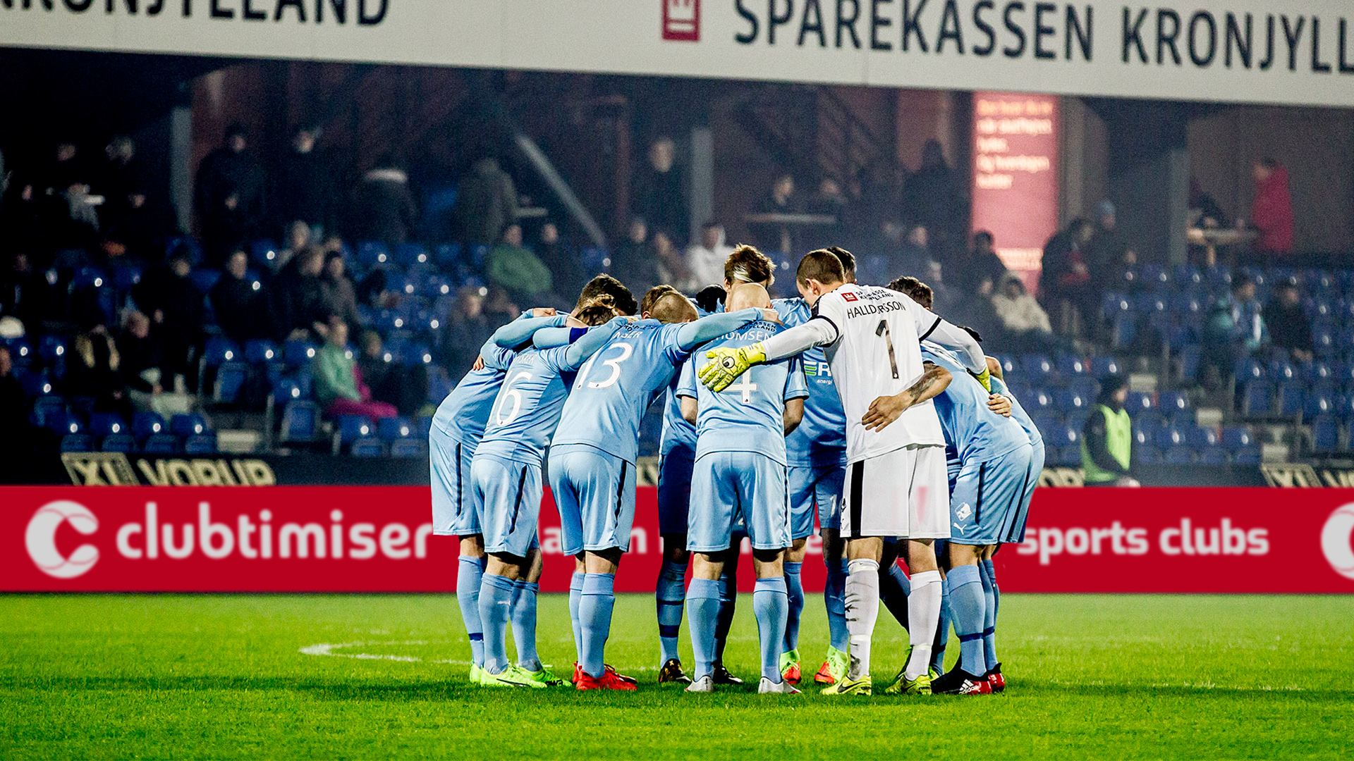 Clubtimiser bander Kong Gulerod Reklamebureau