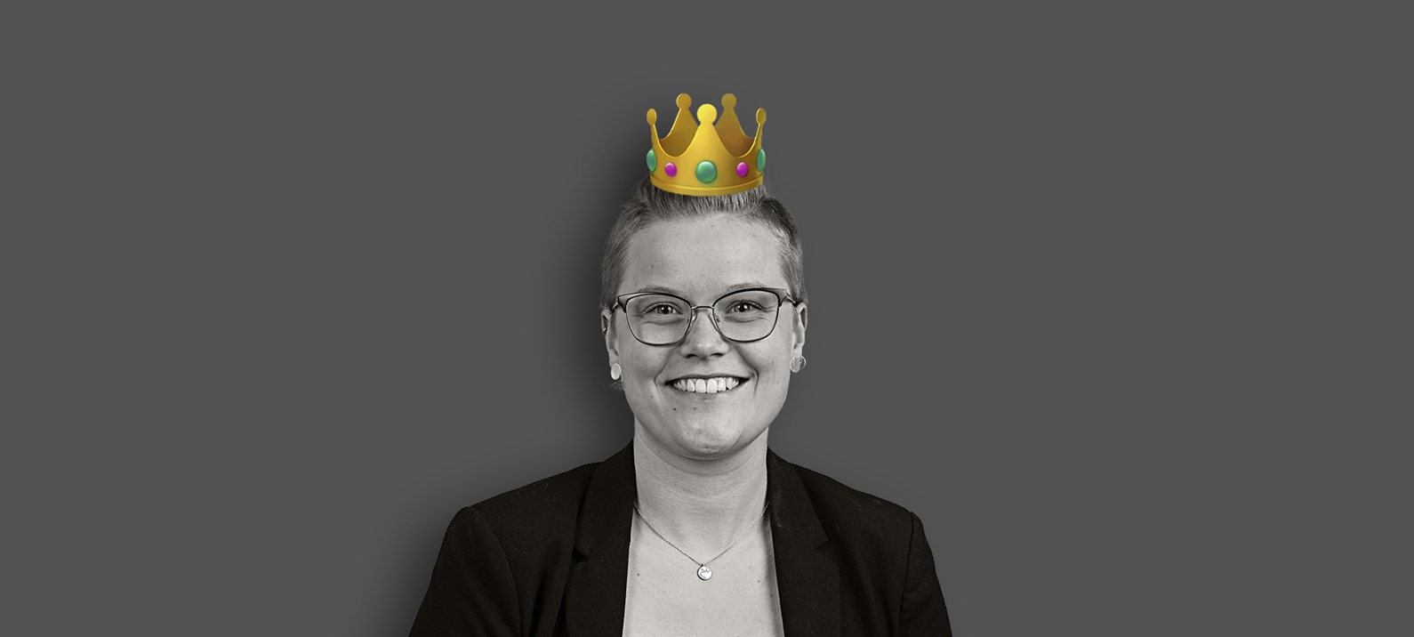 Kongehuset har fået en dronning Kong Gulerod Reklamebureau ApS