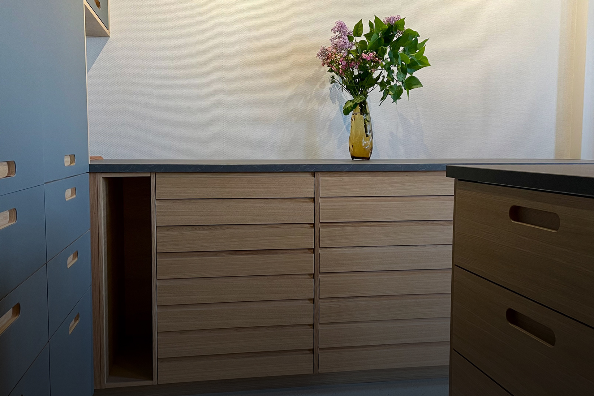 Menageriet Kong Gulerod Reklamebureau ApS 